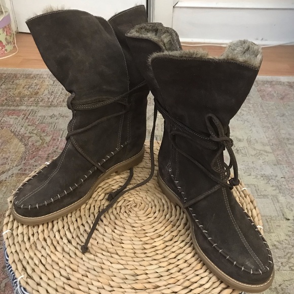 Jack Rogers Shoes - NWOT-Jack Rogers Little Nell Moccasin Boots